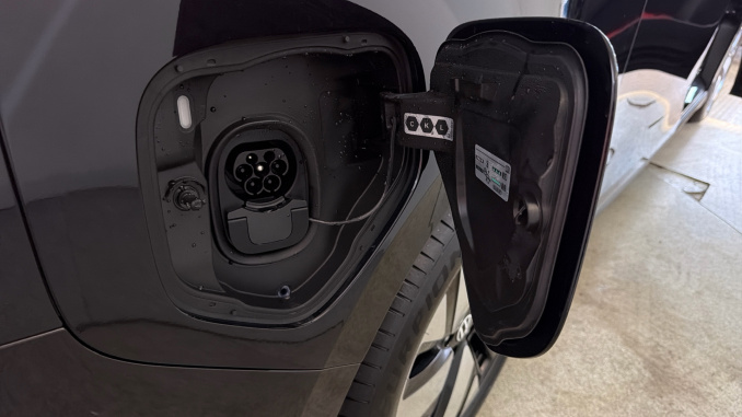 Volkswagen ID. Buzz 210kW Life Pro 86kWh 5dr LWB Auto [7 Seat] Electric Estate - Image 26
